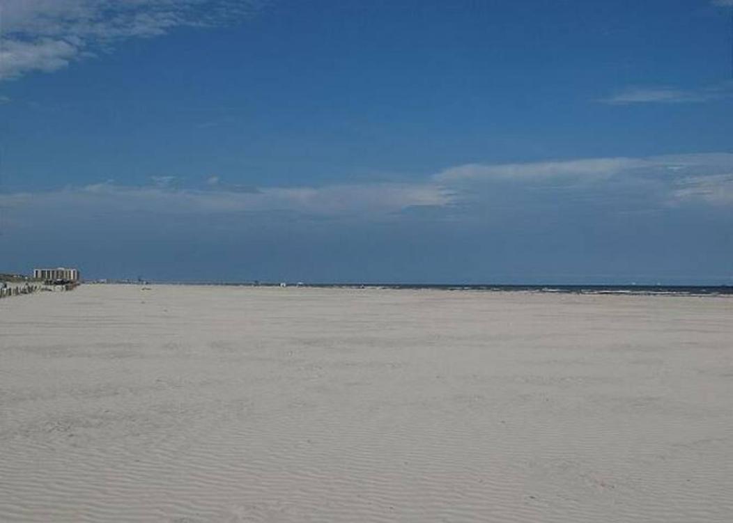 7 Bedroom Home Steps To The Beach With 4 Patios And Pool! Sleeps 20 阿兰瑟斯港 外观 照片